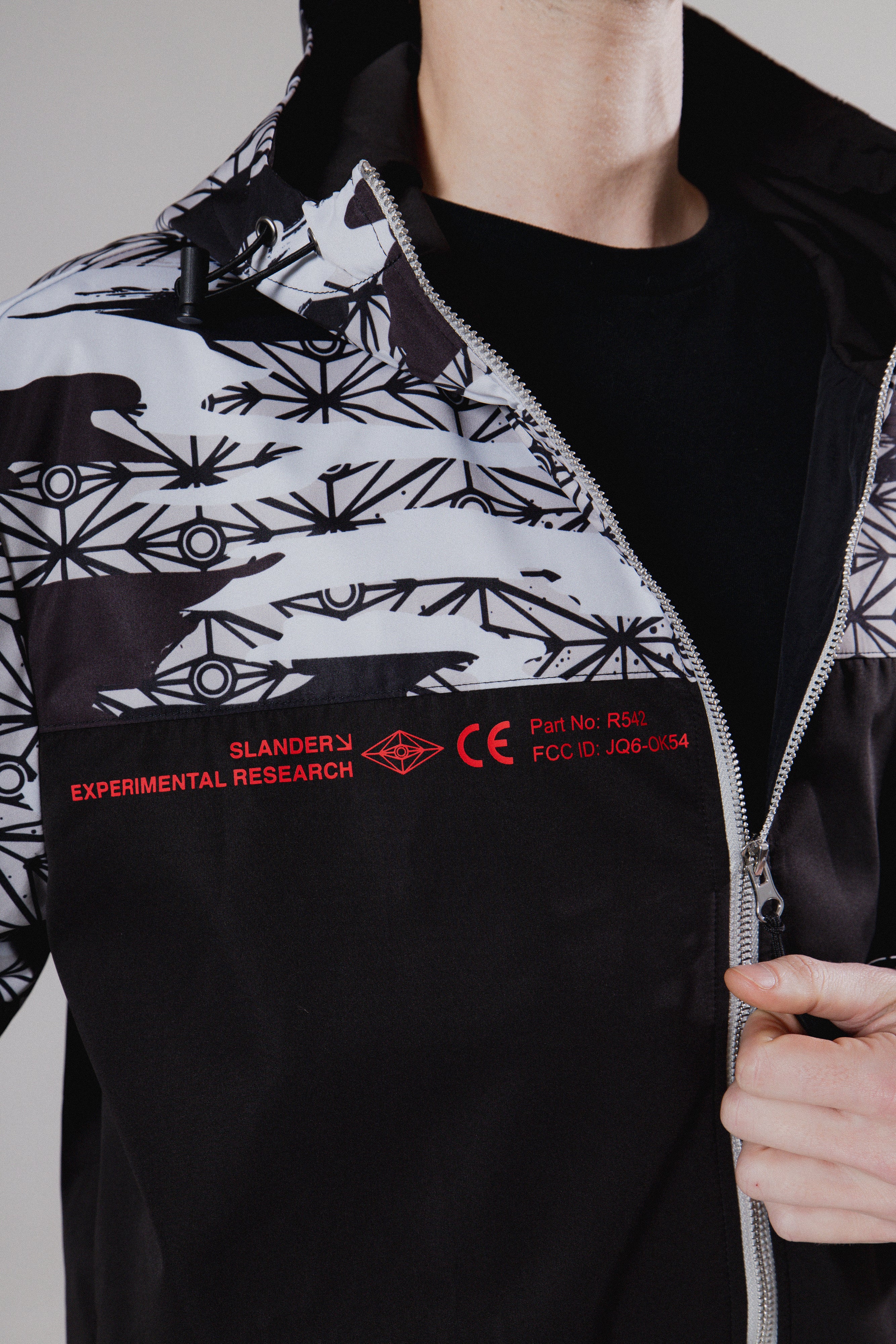 LUNAR CAMO WINDBREAKER - Windbreaker Slander Merchandise