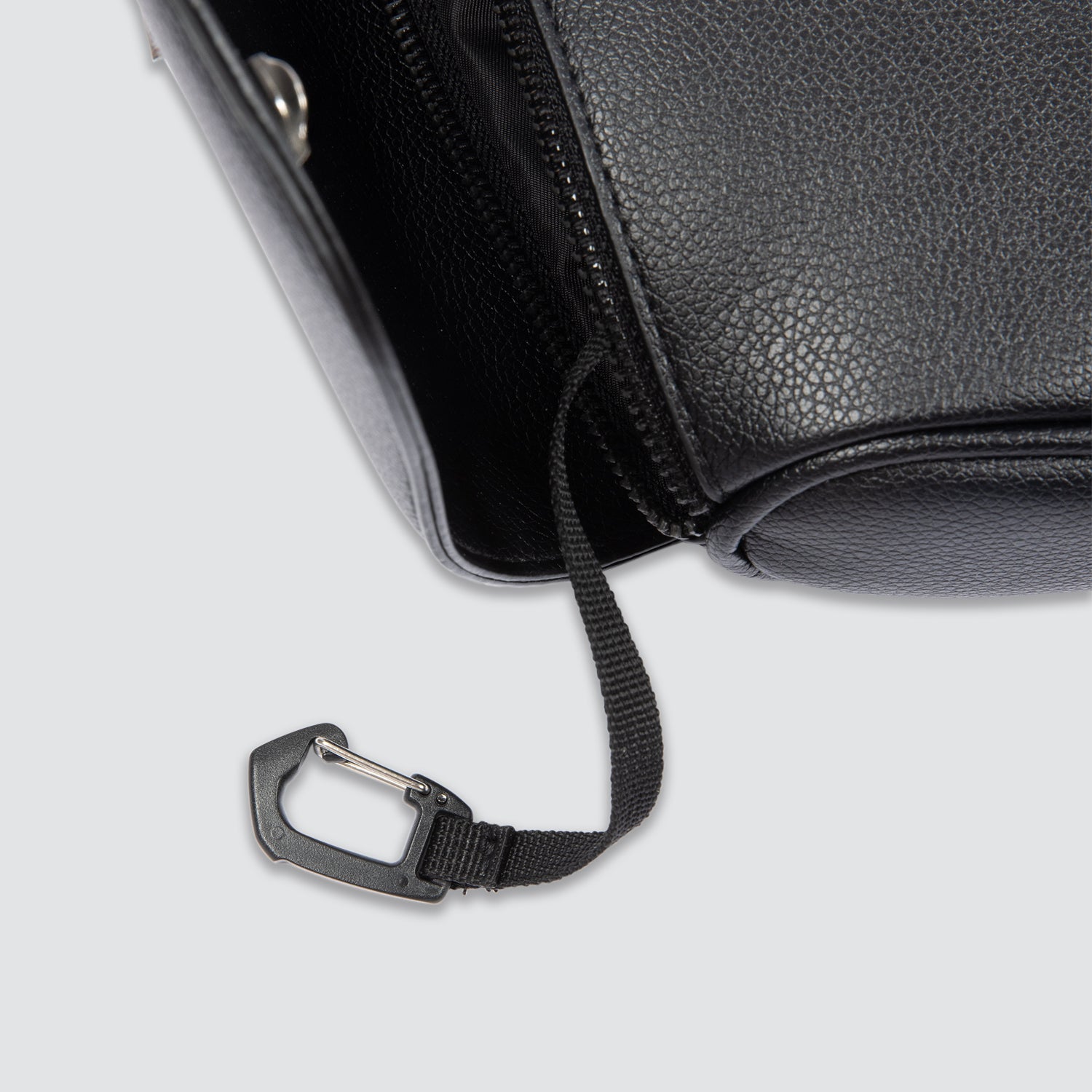 SLANDER SADDLE BAG - Crossbody Bag Slander Merchandise