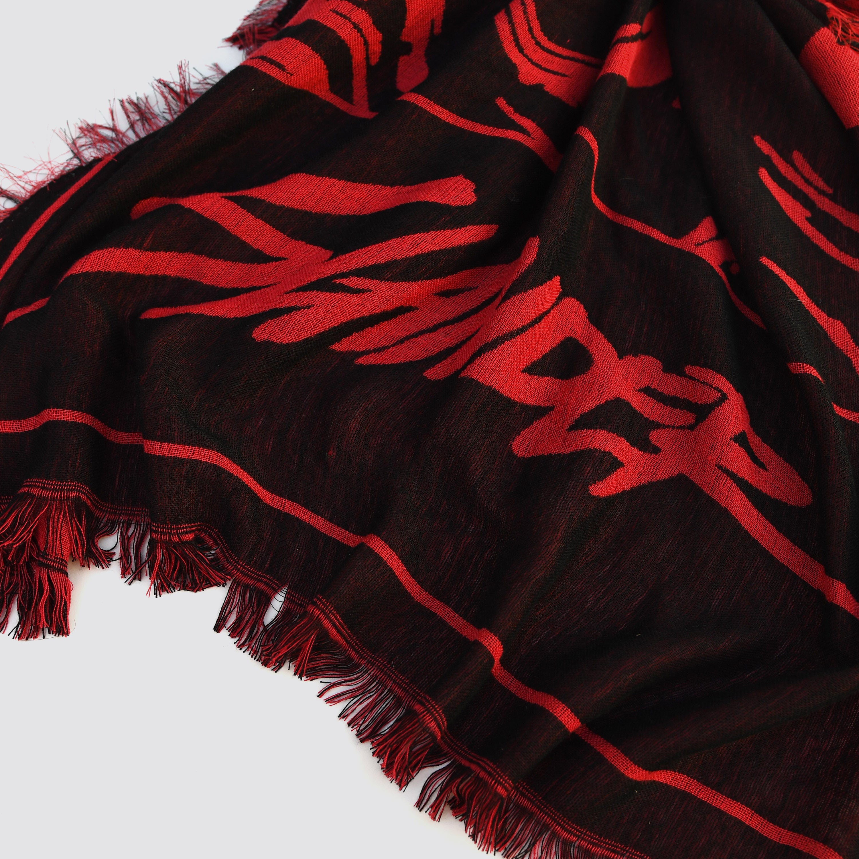 Red and black deals pashmina